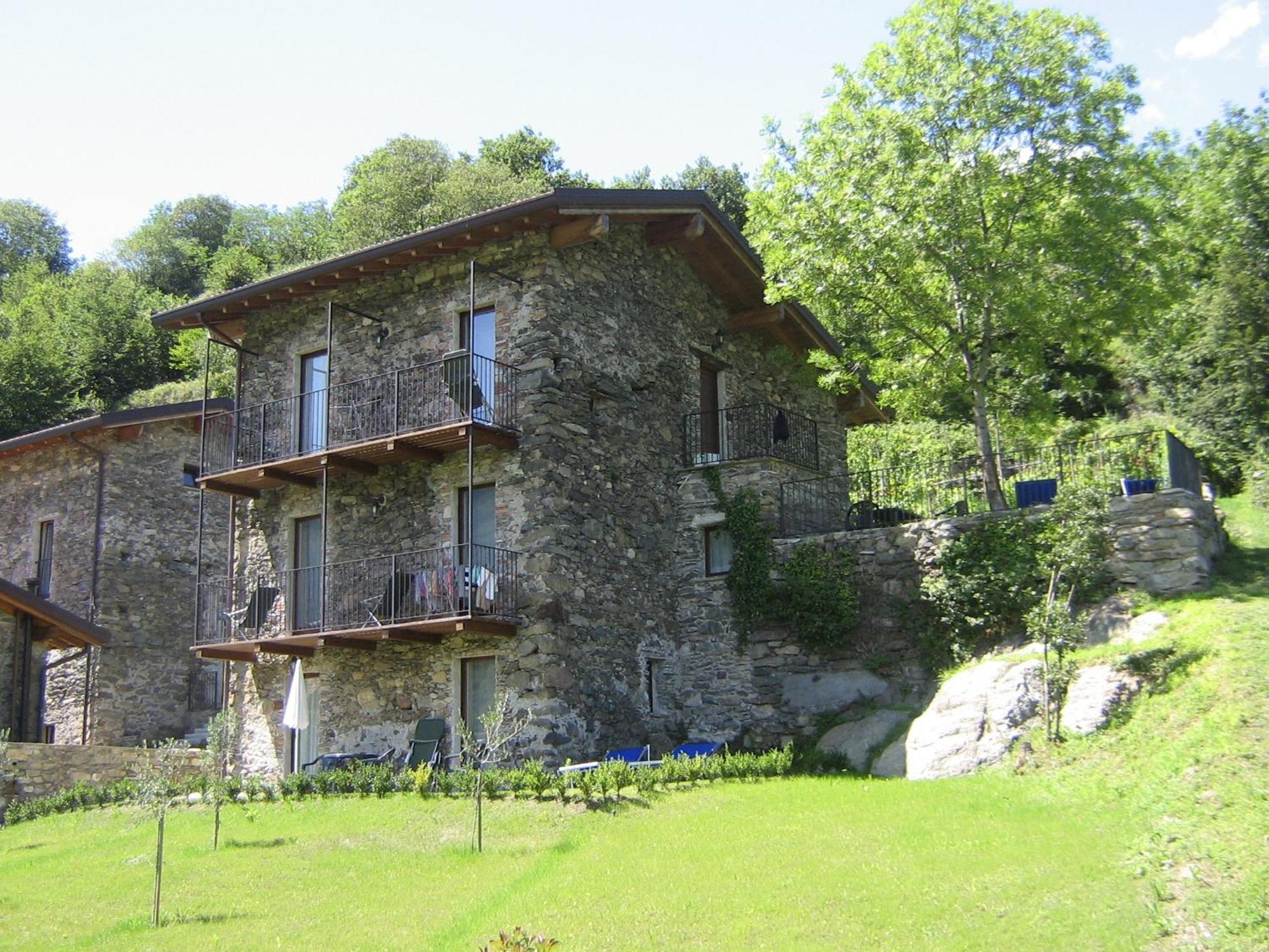 Villa Borgo Erbiola Colico Exterior foto