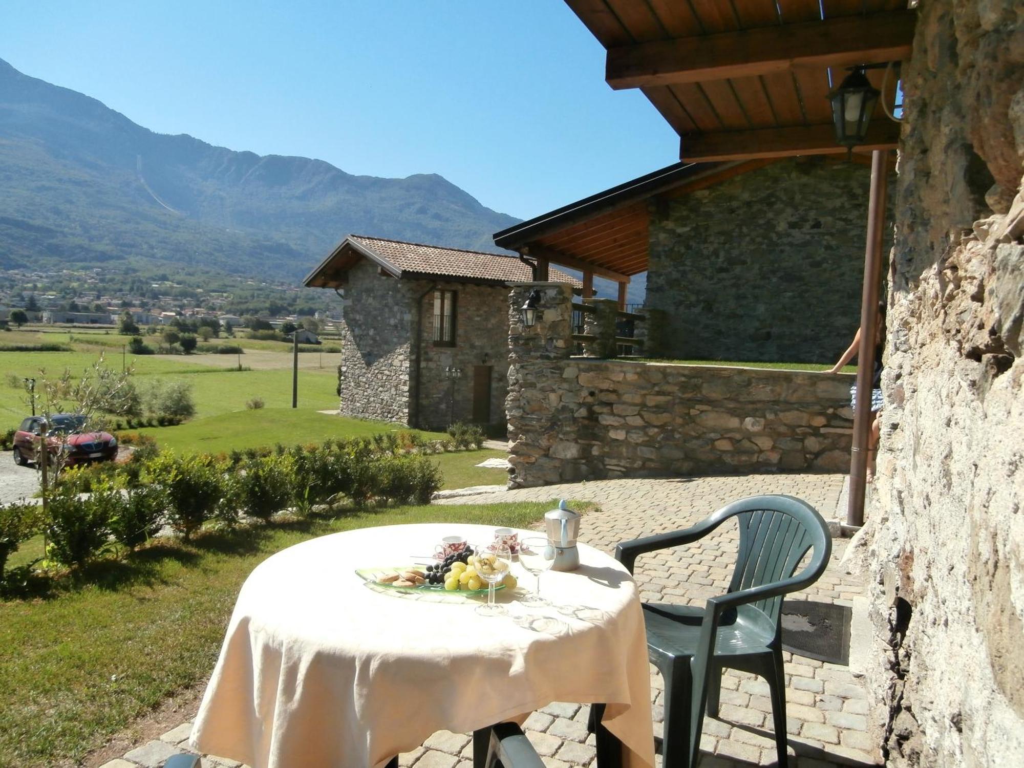 Villa Borgo Erbiola Colico Exterior foto