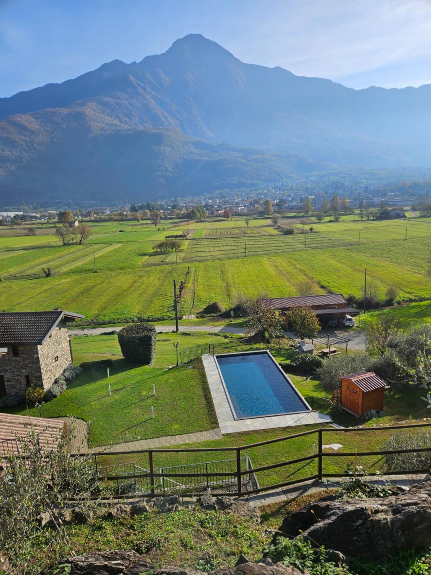 Villa Borgo Erbiola Colico Exterior foto