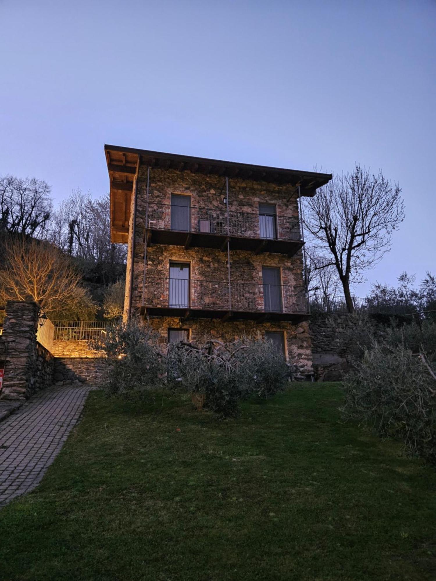 Villa Borgo Erbiola Colico Exterior foto